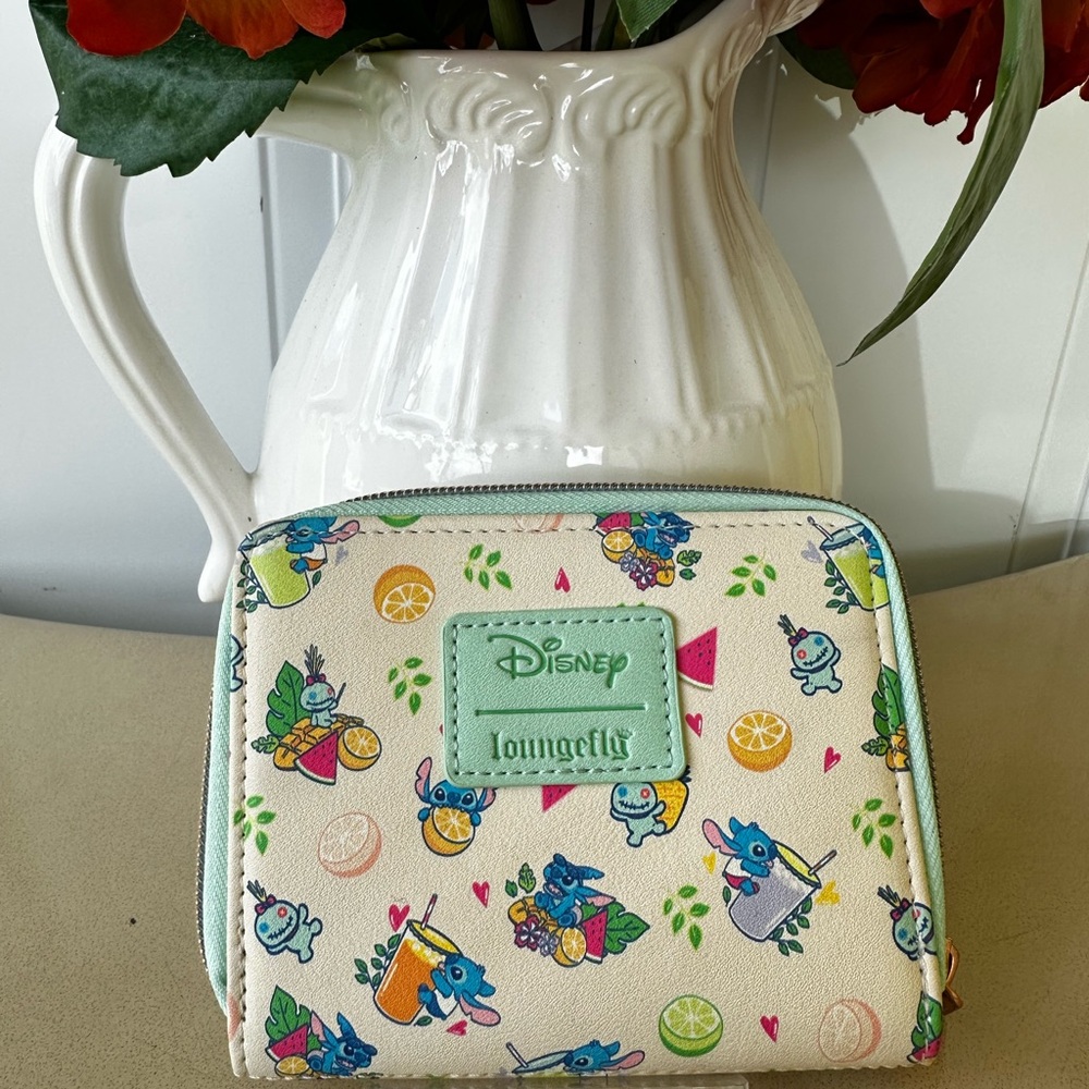 Loungefly Disney Stitch Wallet - Picture 2 of 5
